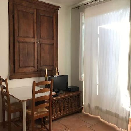 Location Studio Place Du Marche 4Eme Etage Bastia  Exteriör bild