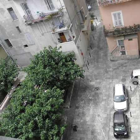 Location Studio Place Du Marche 4Eme Etage Bastia  Exteriör bild