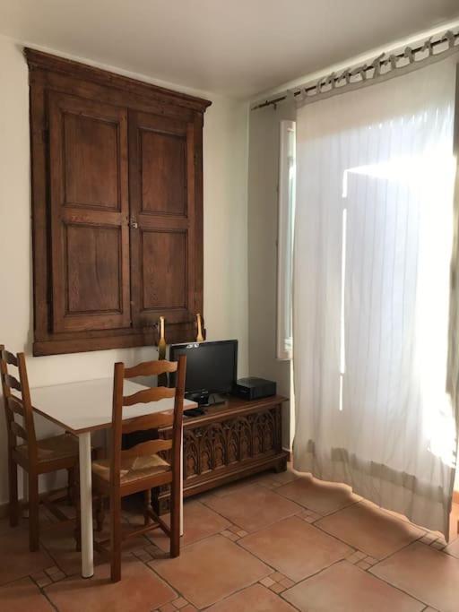 Location Studio Place Du Marche 4Eme Etage Bastia  Exteriör bild